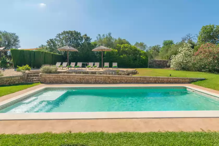 Holiday rentals in Sa punta, Son Carrió