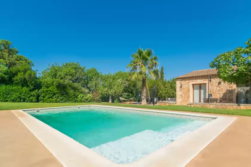 Holiday rentals in Sa punta