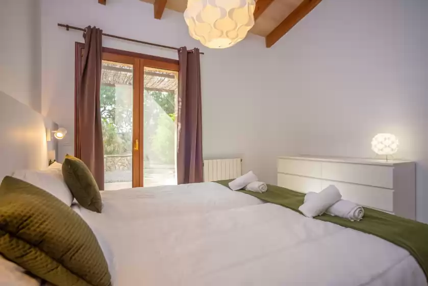 Holiday rentals in Sa punta, Son Carrió