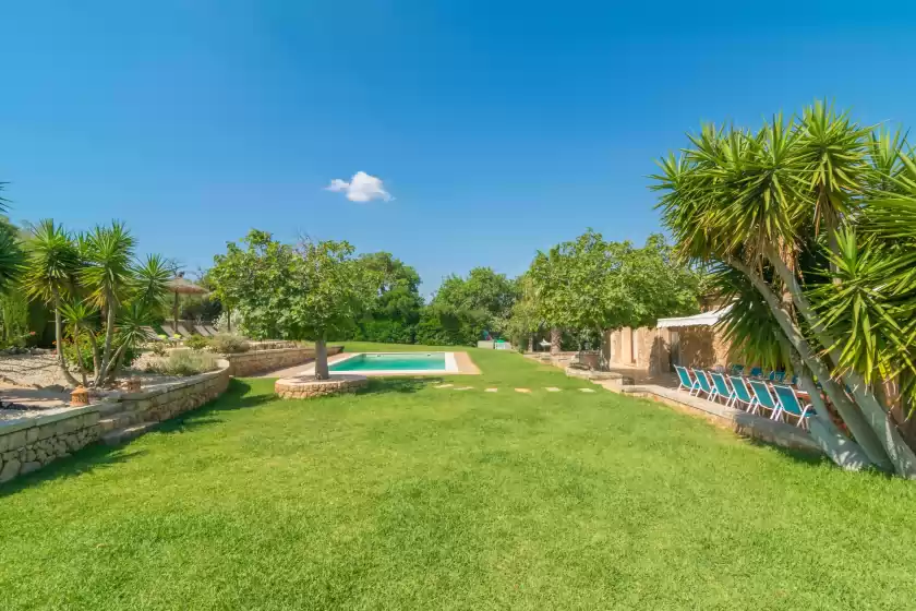 Holiday rentals in Sa punta, Son Carrió