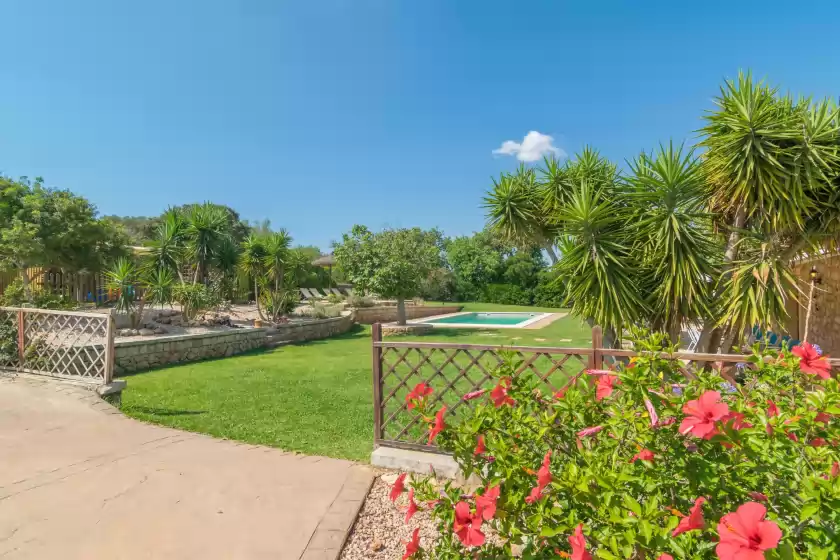 Holiday rentals in Sa punta, Son Carrió