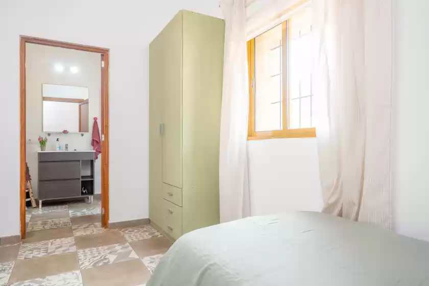 Holiday rentals in Can potdir, Ariany