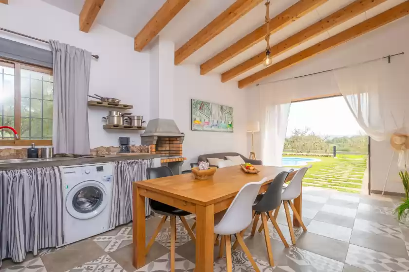 Holiday rentals in Can potdir, Ariany