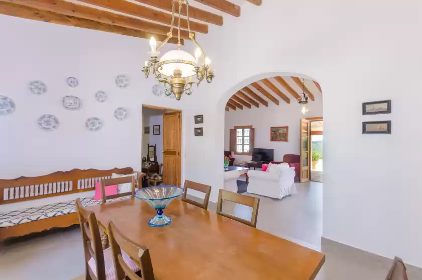 Holiday rentals in Cas garriguer, Andratx