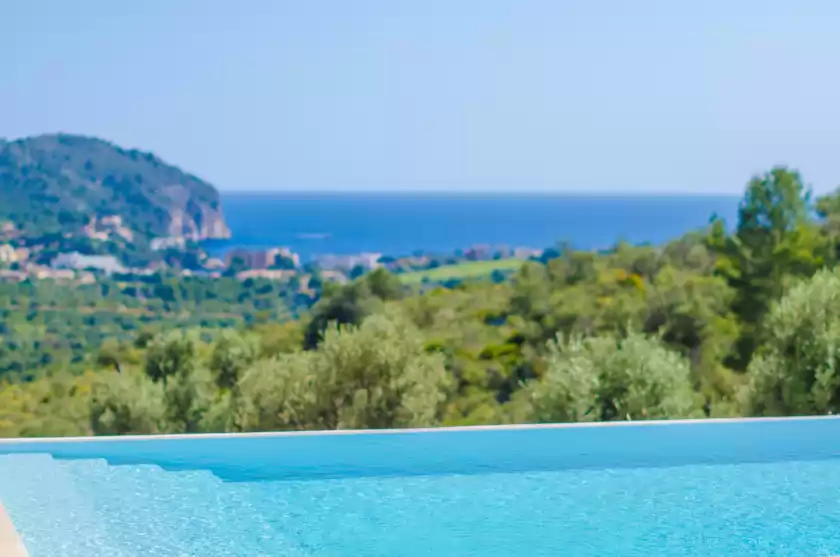 Holiday rentals in Cas garriguer, Andratx