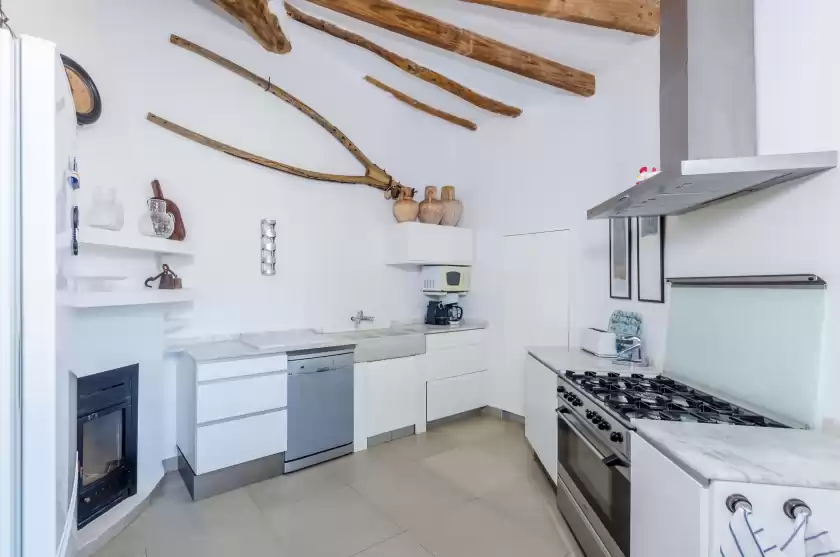 Holiday rentals in Cas garriguer, Andratx