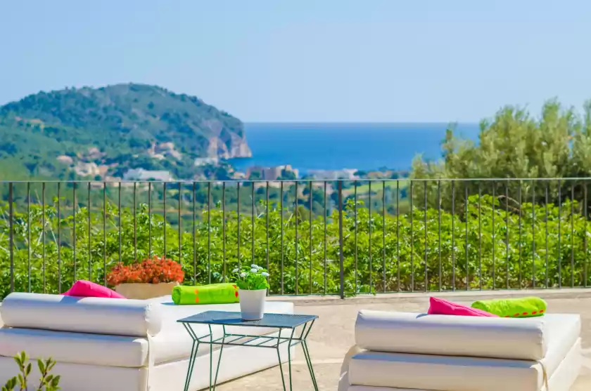 Holiday rentals in Cas garriguer, Andratx