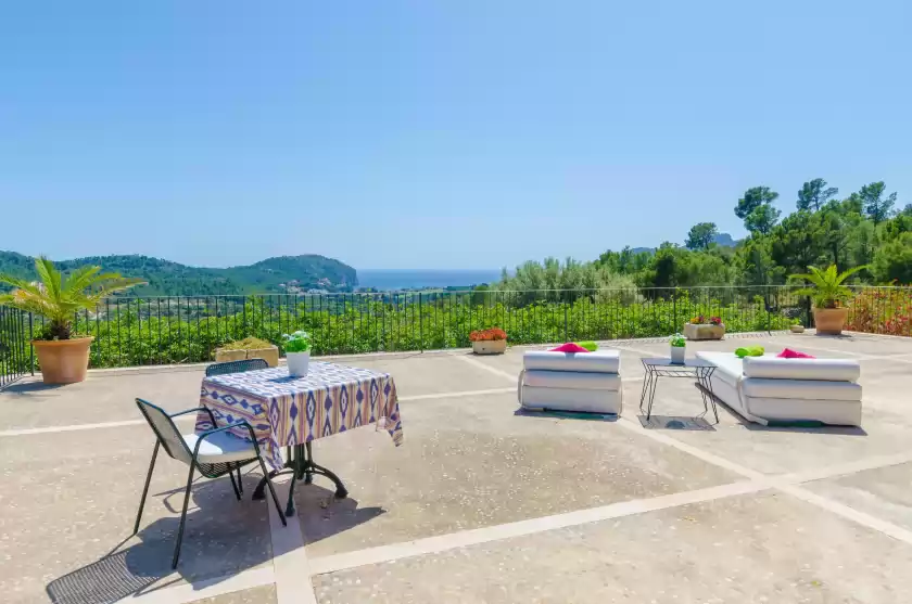 Holiday rentals in Cas garriguer, Andratx