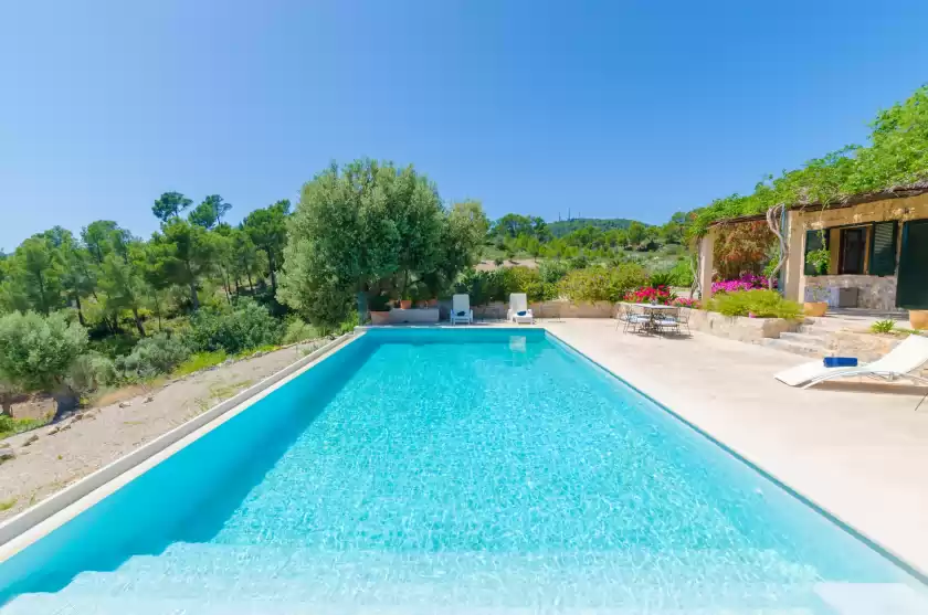 Holiday rentals in Cas garriguer, Andratx