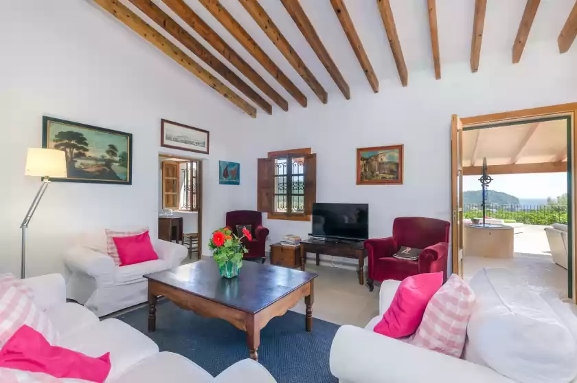 Holiday rentals in Cas garriguer, Andratx