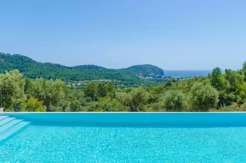 Holiday rentals in Cas garriguer, Andratx