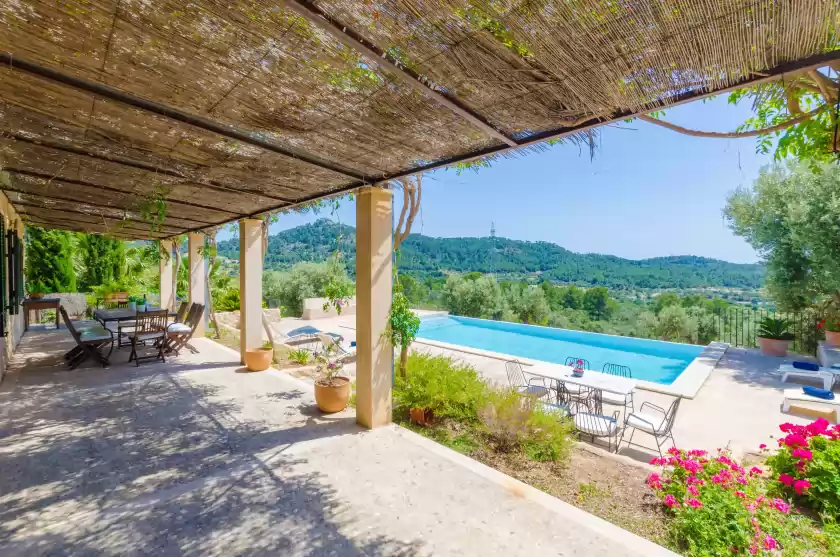 Holiday rentals in Cas garriguer, Andratx