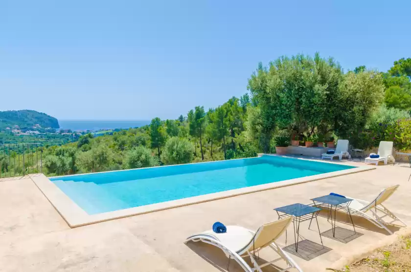 Holiday rentals in Cas garriguer, Andratx