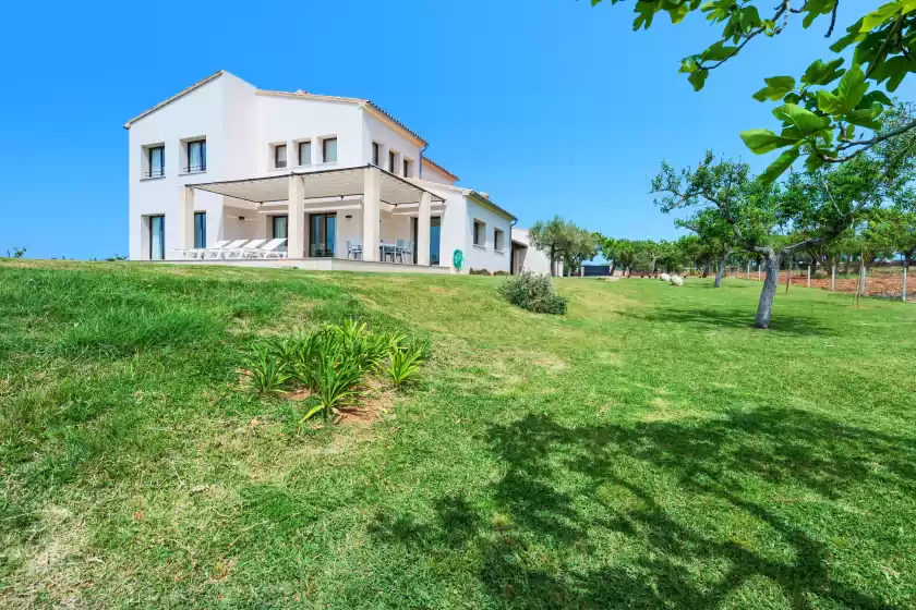 Holiday rentals in Can sal , Ariany