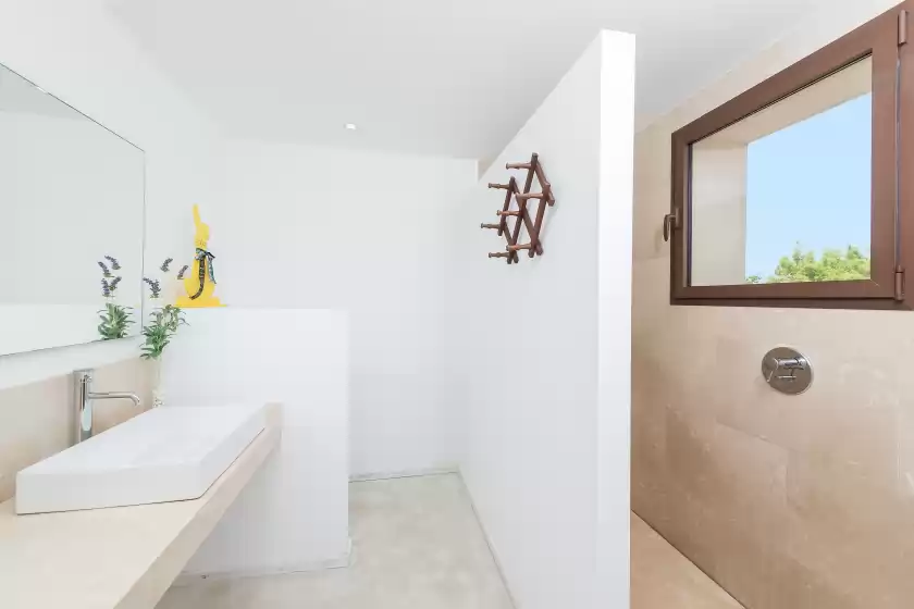 Holiday rentals in Can sal , Ariany