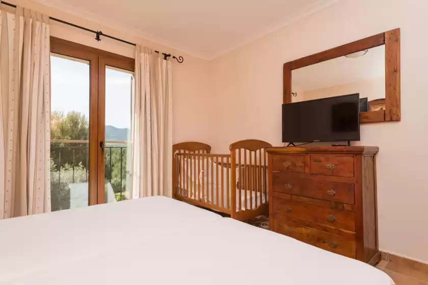 Holiday rentals in S'aguait, Portocolom