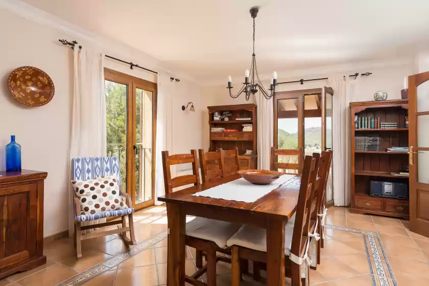 Holiday rentals in S'aguait, Portocolom