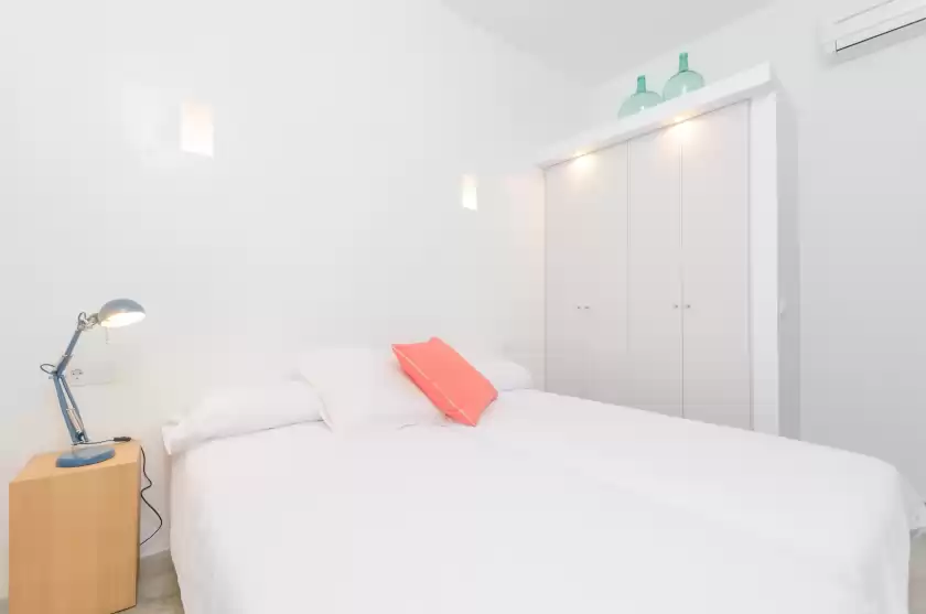 Holiday rentals in Na valenta, Artà