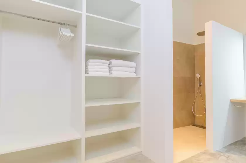 Holiday rentals in Na valenta, Artà