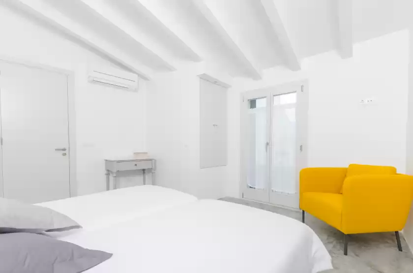 Holiday rentals in Na valenta, Artà