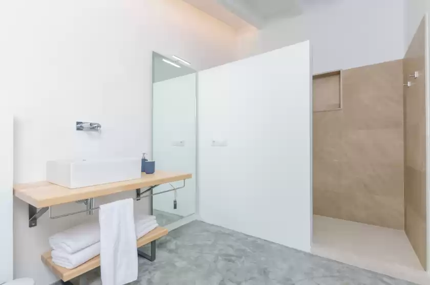 Holiday rentals in Na valenta, Artà