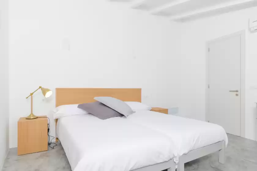 Holiday rentals in Na valenta, Artà