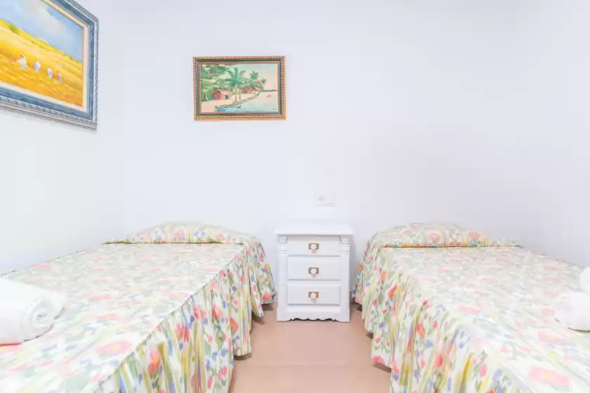 Holiday rentals in Son pax petit, es Secar de la Real