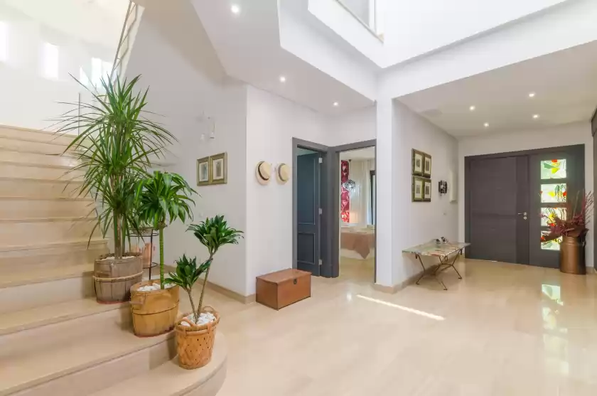 Holiday rentals in Villa diagonal, Can Picafort