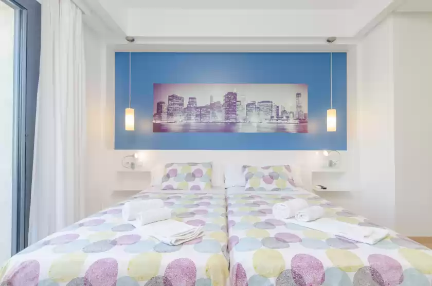 Holiday rentals in Villa diagonal, Can Picafort