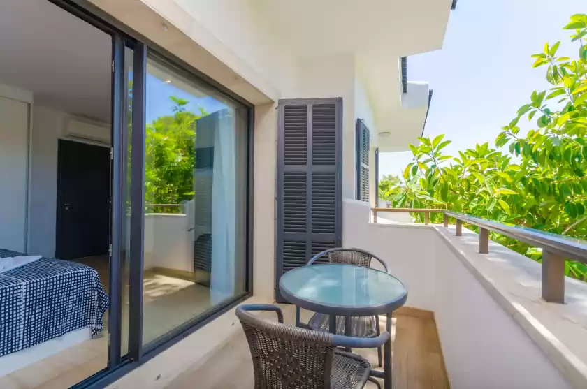 Holiday rentals in Villa diagonal, Can Picafort