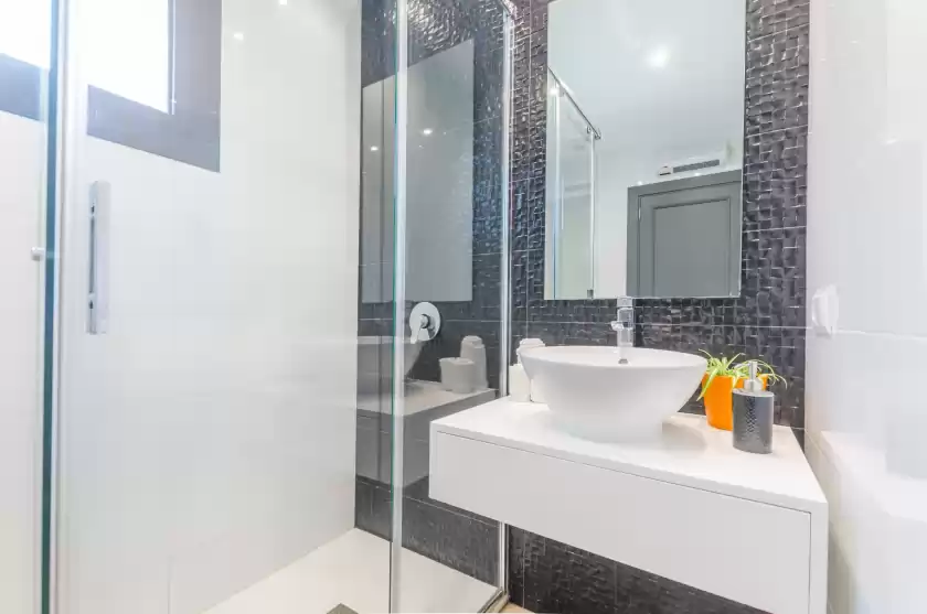 Holiday rentals in Villa diagonal, Can Picafort