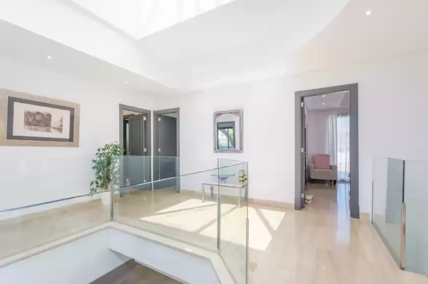 Holiday rentals in Villa diagonal, Can Picafort