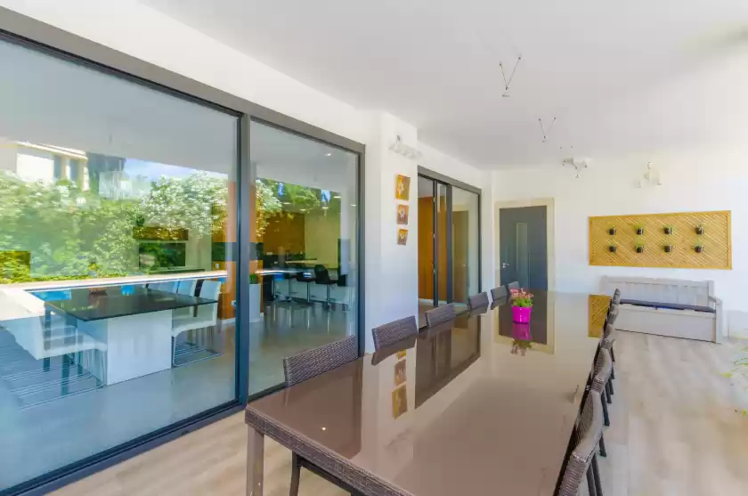 Holiday rentals in Villa diagonal, Can Picafort