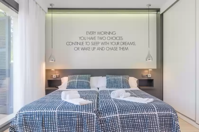 Holiday rentals in Villa diagonal, Can Picafort