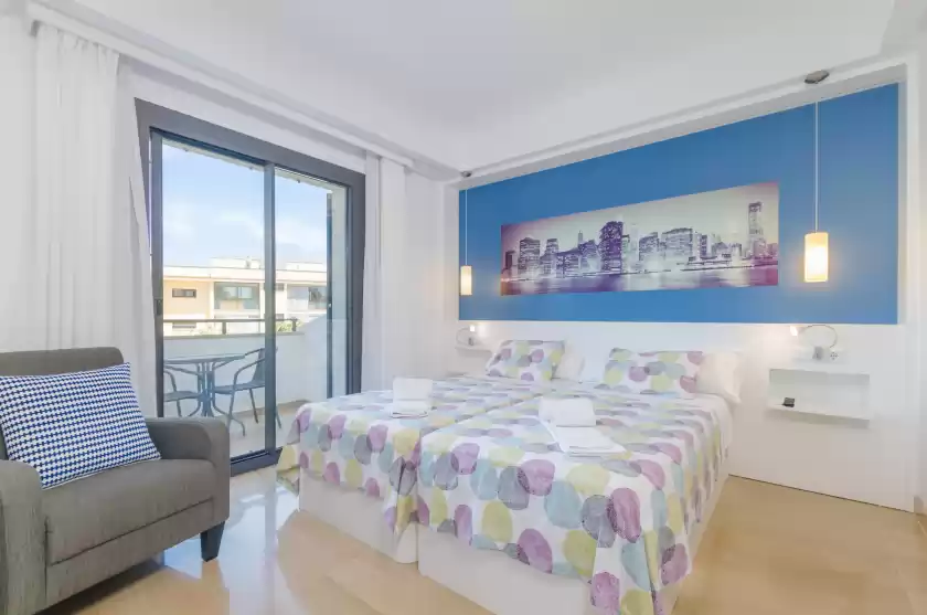 Holiday rentals in Villa diagonal, Can Picafort