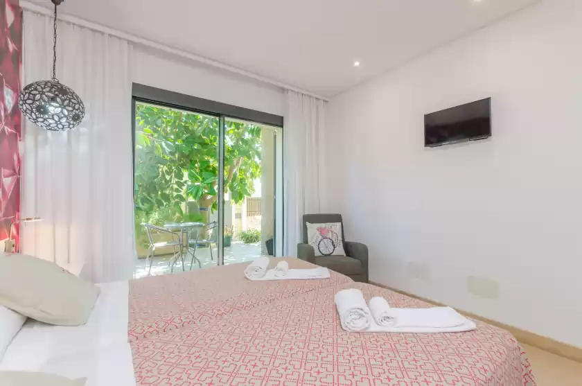 Holiday rentals in Villa diagonal, Can Picafort