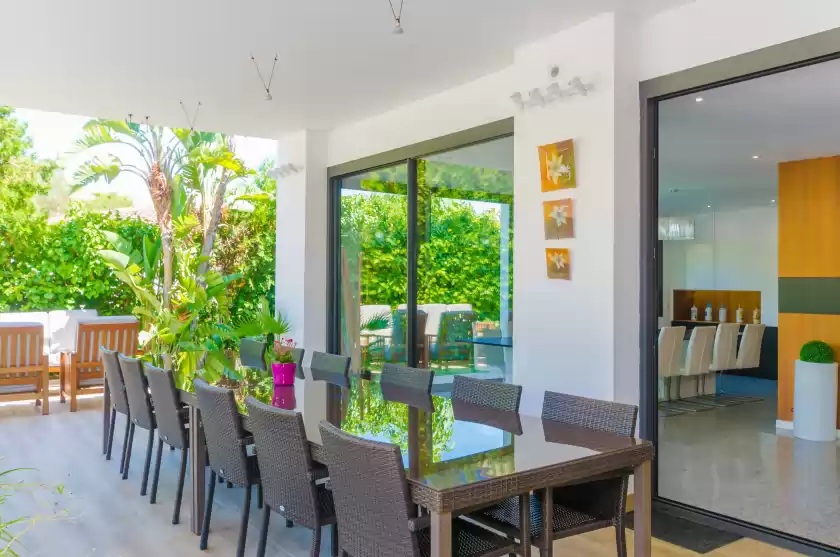 Holiday rentals in Villa diagonal, Can Picafort