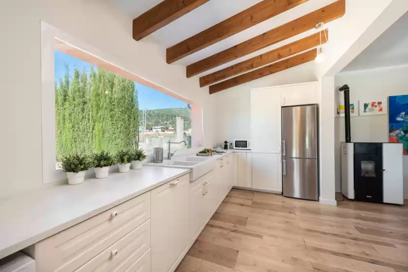 Holiday rentals in Ses veles, Lloseta