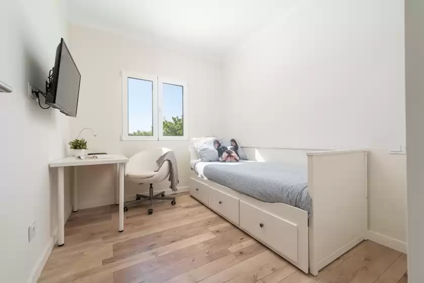 Holiday rentals in Ses veles, Lloseta