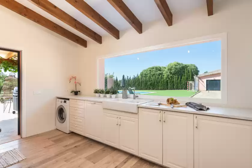 Holiday rentals in Ses veles, Lloseta