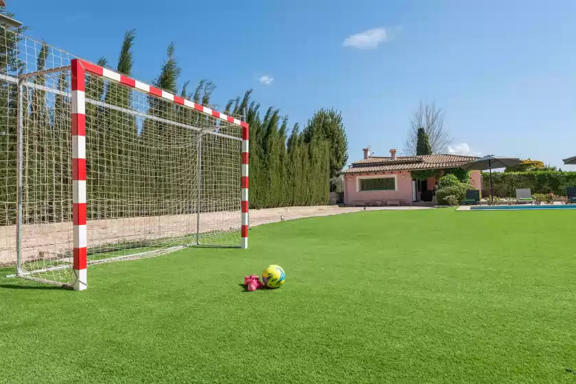 Holiday rentals in Ses veles, Lloseta