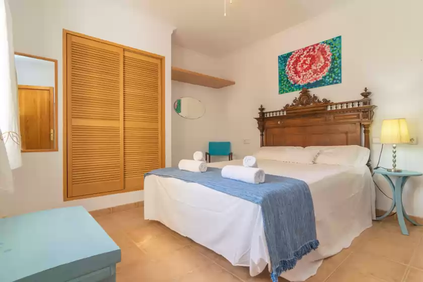 Holiday rentals in Sol i vent, Cala Llombards