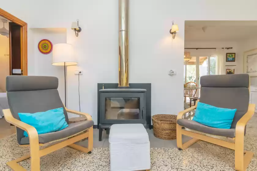 Holiday rentals in Sol i vent, Cala Llombards