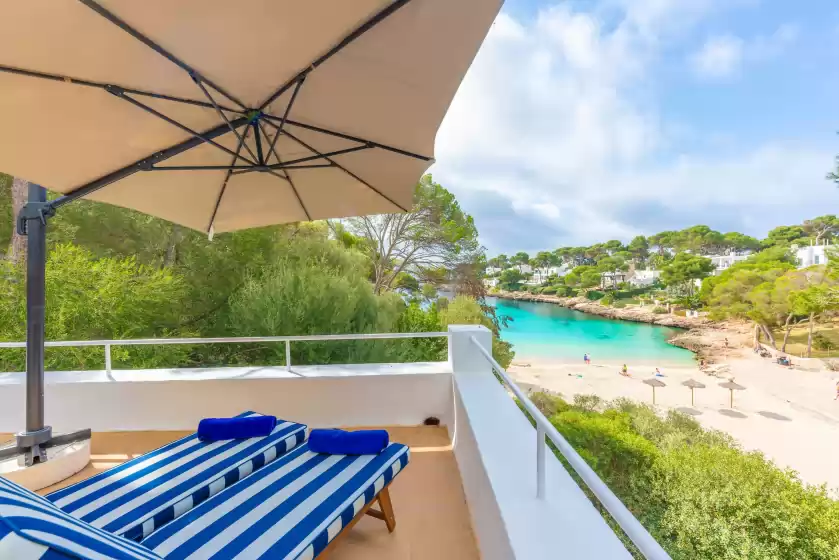 Holiday rentals in Cala dor 14