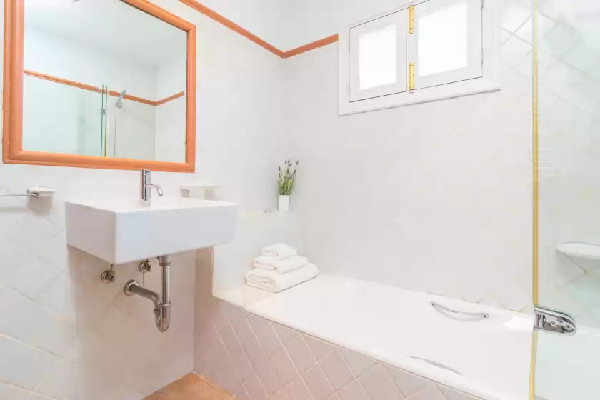 Holiday rentals in Sa tanca, Inca