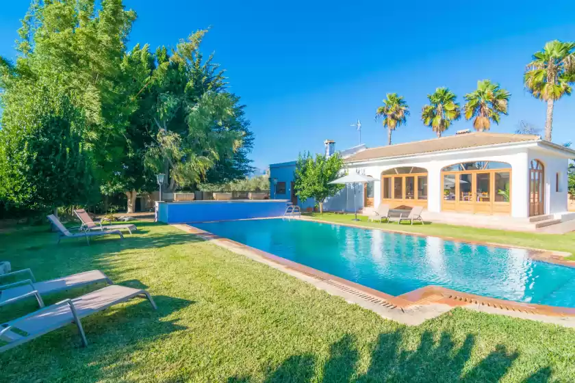 Holiday rentals in Sa tanca, Inca