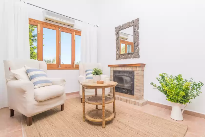 Holiday rentals in Sa tanca, Inca