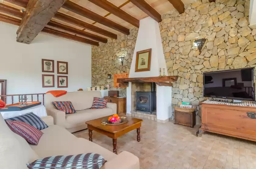 Holiday rentals in Ses velletes 7, Artà