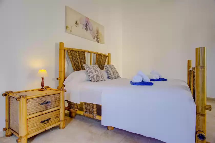 Holiday rentals in Ca na margalida, Cala Murada