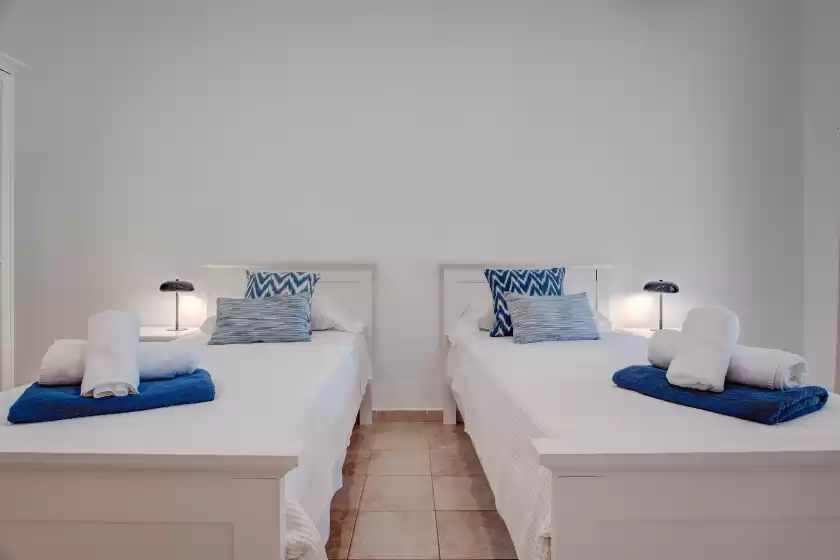 Holiday rentals in Ca na margalida, Cala Murada